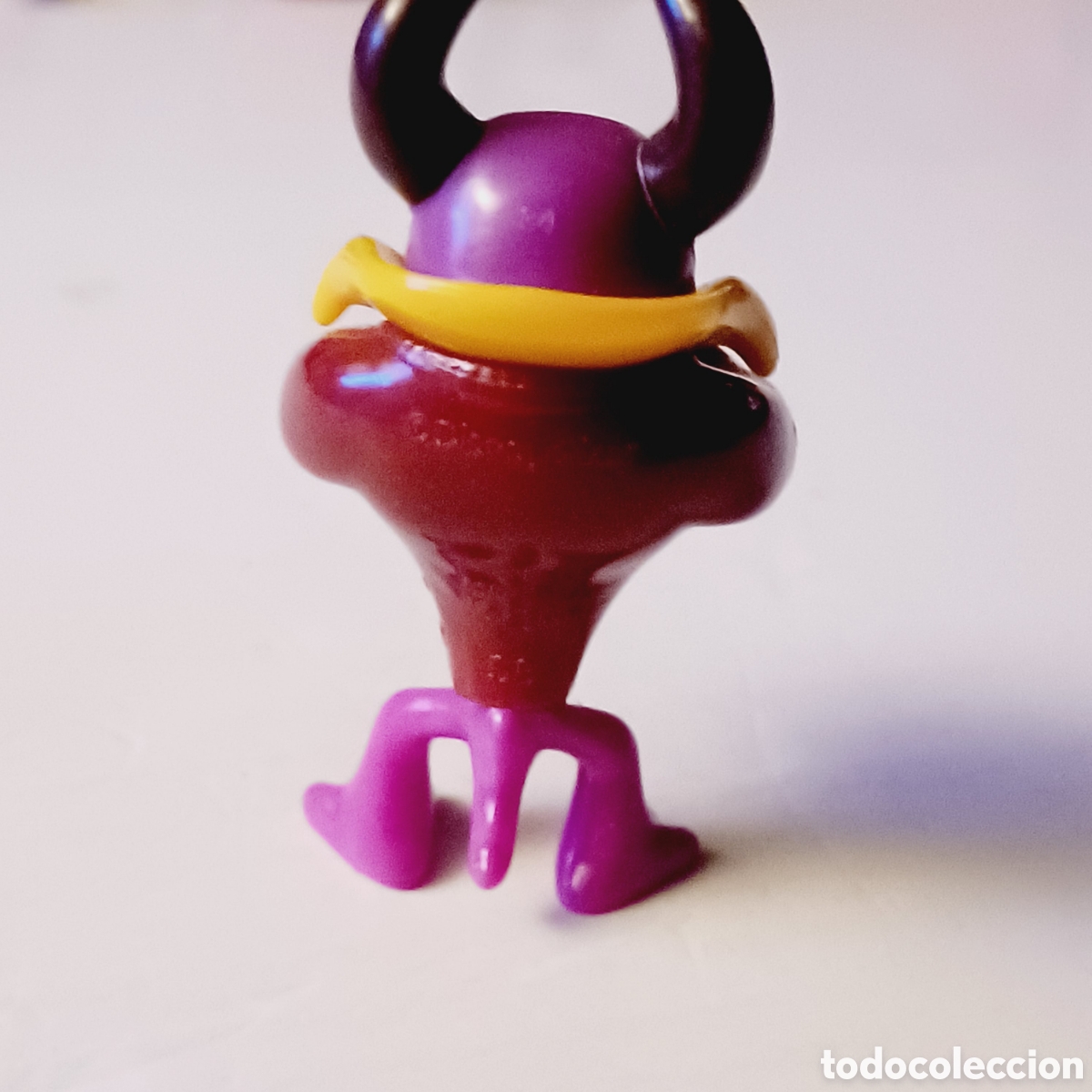 Figuras de goma Kinder: Figura kinder Monstruos S.A. Johnny Wortingtin - Foto 2