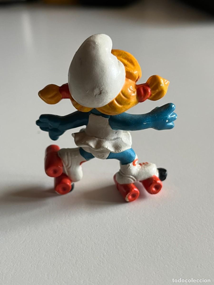 Figuras de goma y PVC: PITUFINA PATINADORA - Foto 2