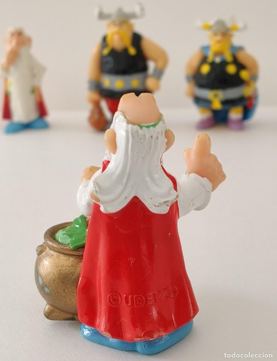 Figuras de goma y PVC: 8 Mu&ntilde;ecos Obelix Y Asterix. - Foto 12