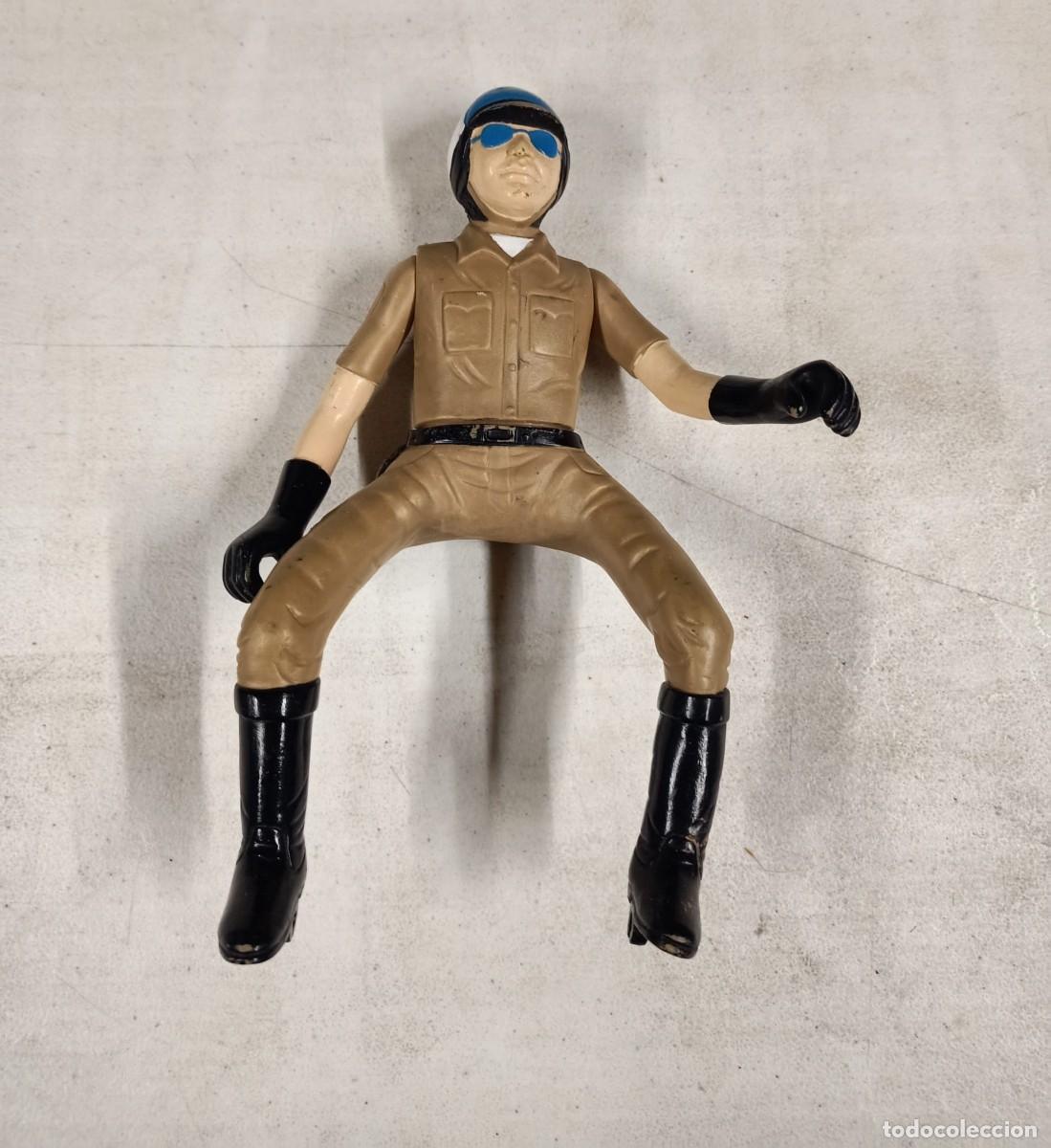 Figuras de goma y PVC: Lote tres mu&ntilde;ecos - Foto 1