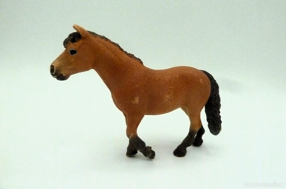 Figuras de goma y PVC: Caballo marr&oacute;n schleich - Foto 2
