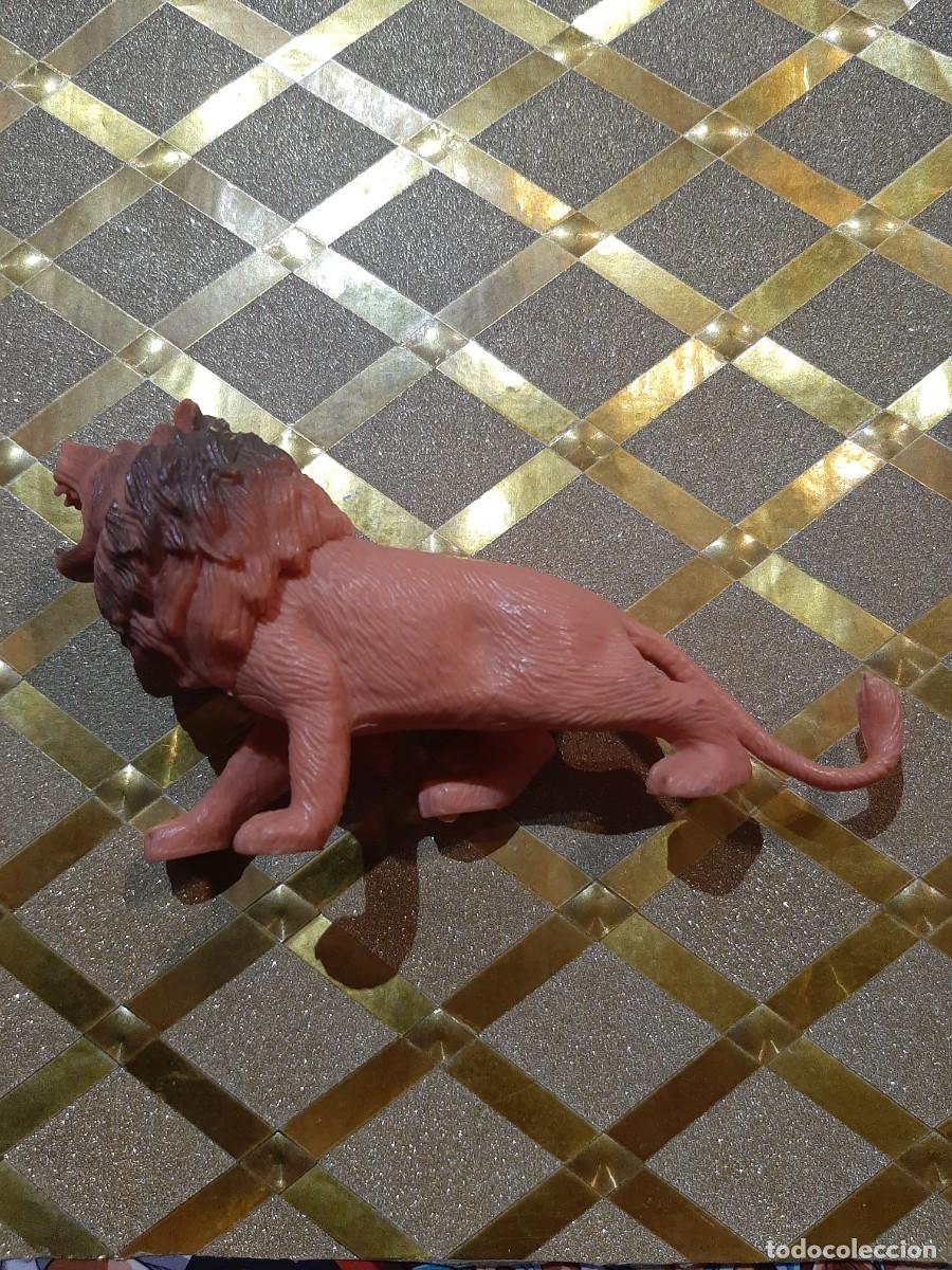 Figuras de Borracha e PVC: FIGURA MU&Ntilde;ECO LEON DE PVC !