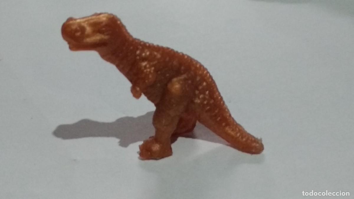 Figuras de goma y PVC: DUNKIN PHOSKITOS DINOSAURIO REX - Foto 1