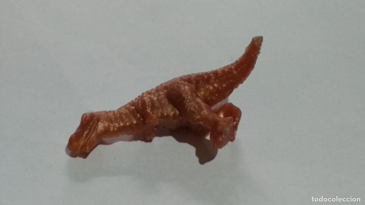 Figuras de goma y PVC: DUNKIN PHOSKITOS DINOSAURIO REX - Foto 3