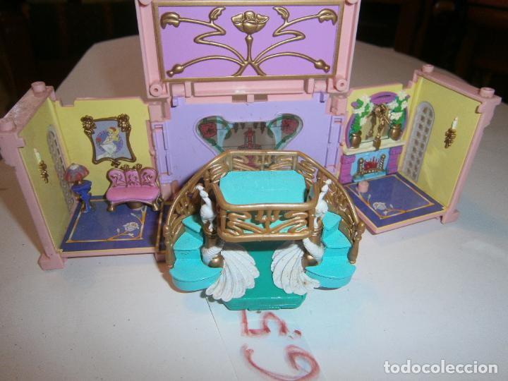 Figuras de goma y PVC: DIORAMA ESCENARIO MODULO SALON BLUE BIRD - Foto 2