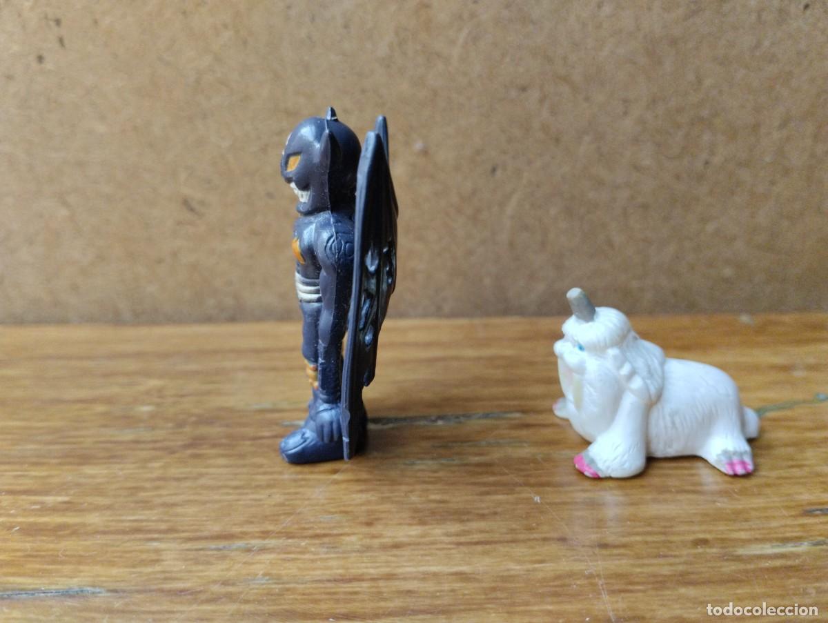 Figuras de goma y PVC: Lote de figuras Digimon: Devimon e Ikkakumon - Foto 2