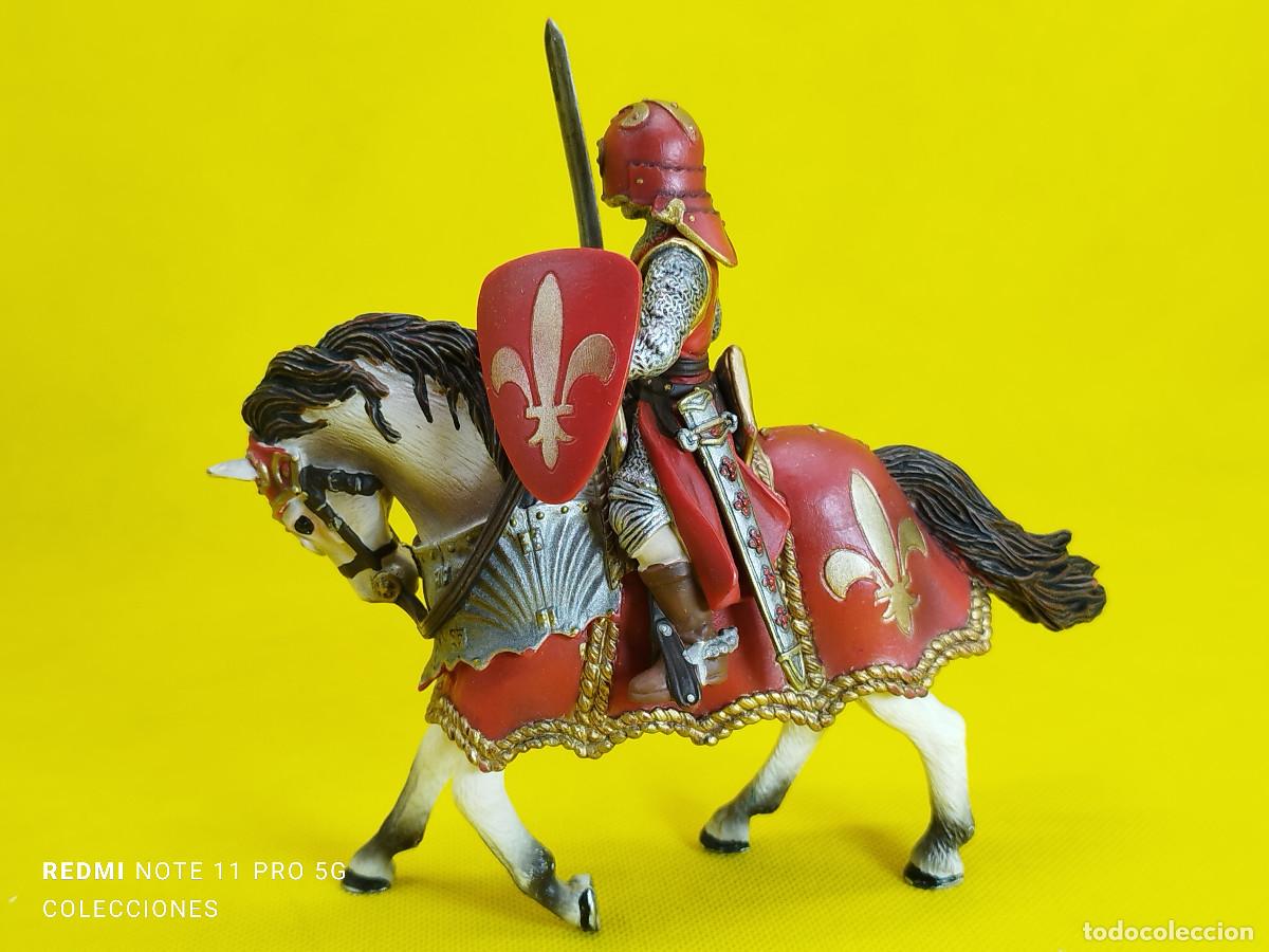 Figuras de goma y PVC: Schleich caballero con espada a caballo REF 70056 - Foto 3