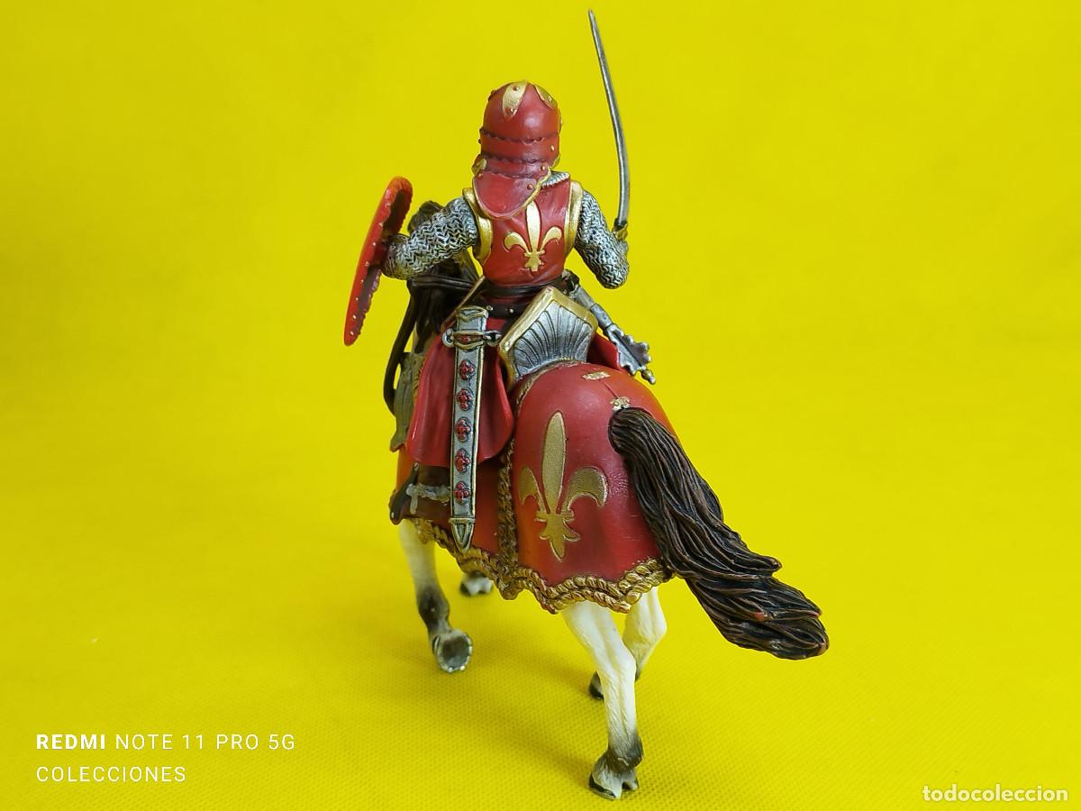 Figuras de goma y PVC: Schleich caballero con espada a caballo REF 70056 - Foto 4