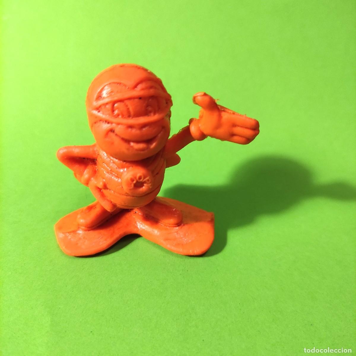Rubber and PVC Figures: ABEJA LOPPY * CEREALES KELLOGG&acute;S