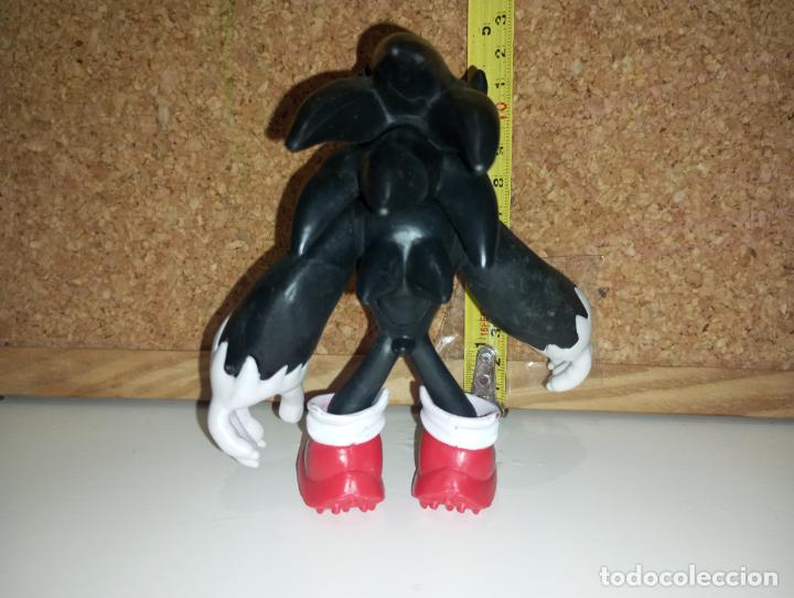 Figuras de goma y PVC: Mu&ntilde;eco figura Sonic Monstruo - Foto 4