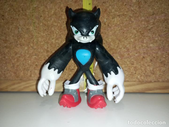 Figuras de goma y PVC: Mu&ntilde;eco figura Sonic Monstruo - Foto 1