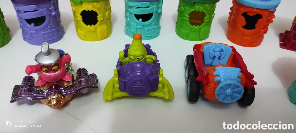 Figuras de goma y PVC: Lote mu&ntilde;ecos super things - Foto 2