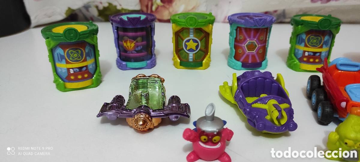 Figuras de goma y PVC: Lote mu&ntilde;ecos super things - Foto 5