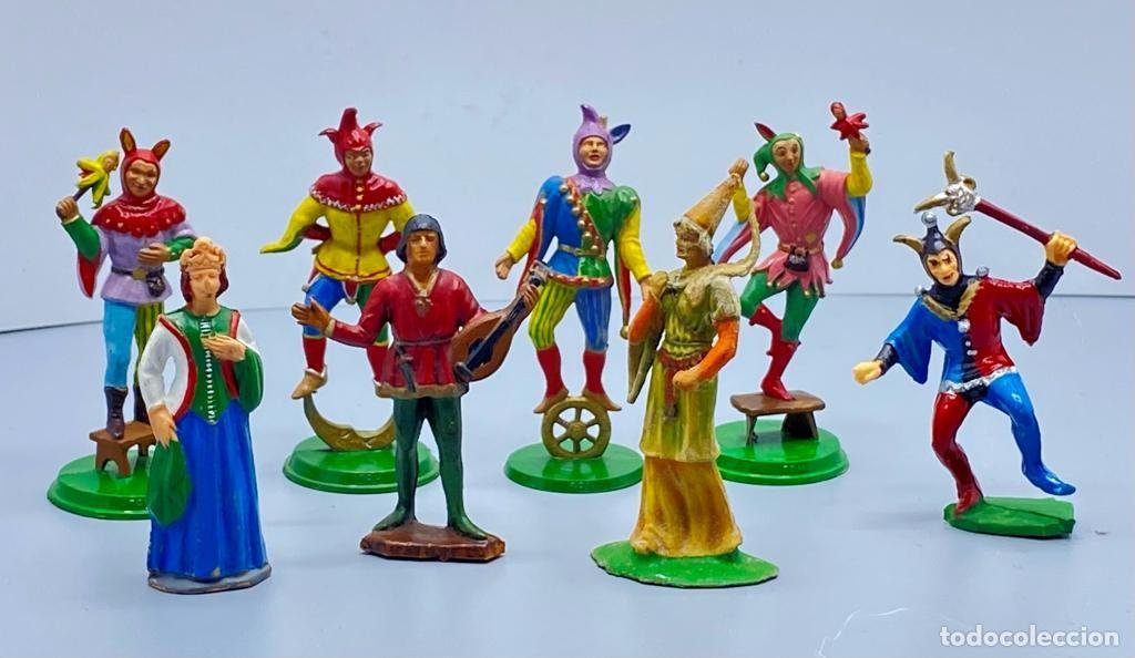 Figuras de goma y PVC: CORTE Y BUFONES - Foto 1