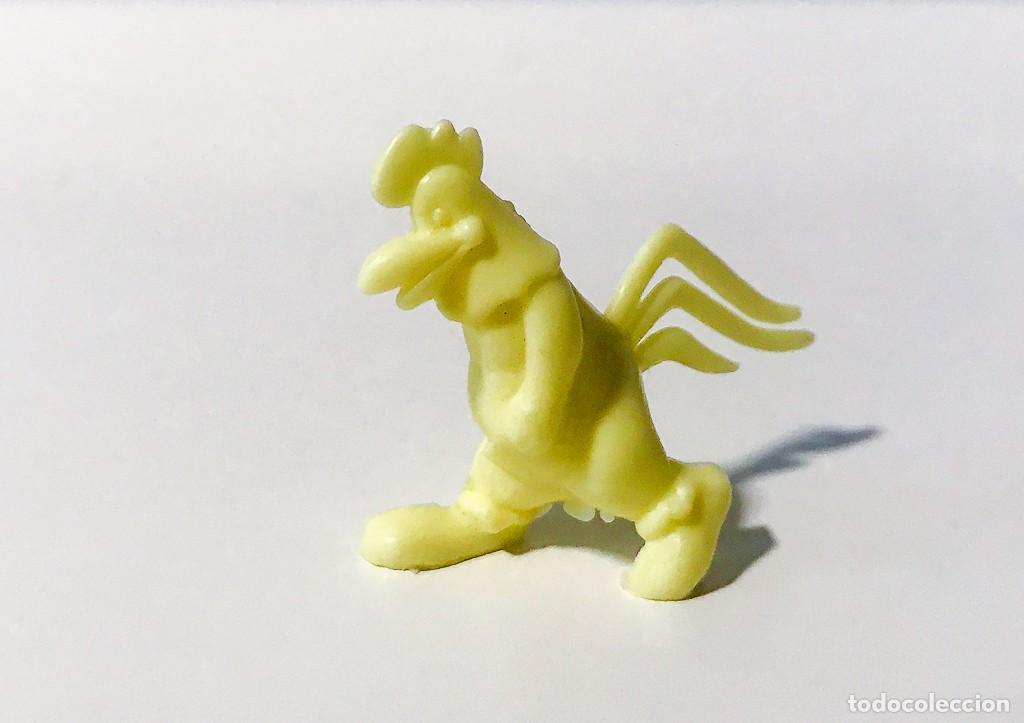 Figuras de goma y PVC: GALLO CLAUDIO, WARNER BROS - DUNKIN - Foto 1