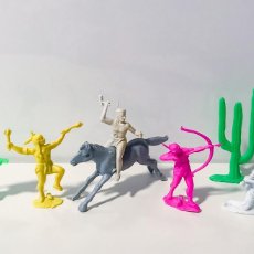 Figuras de Goma y PVC: REAMSA GOMARSA - 5 INDIOS, UN CABALLO Y UN CACTUS