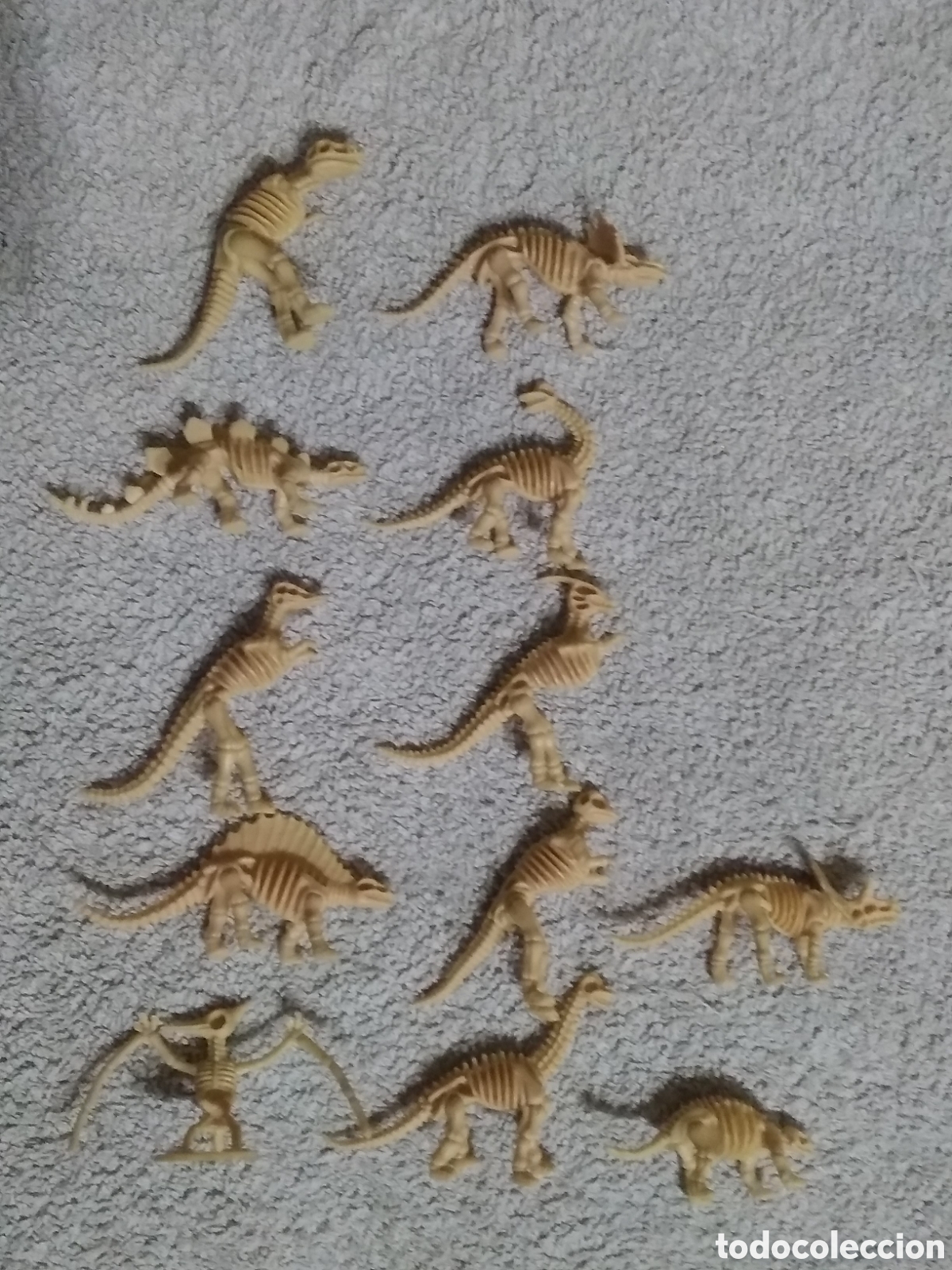 Figuras de goma y PVC: LOTE 44 PEQUE&Ntilde;OS DINOSAURIOS ESQUELETOS - Foto 7