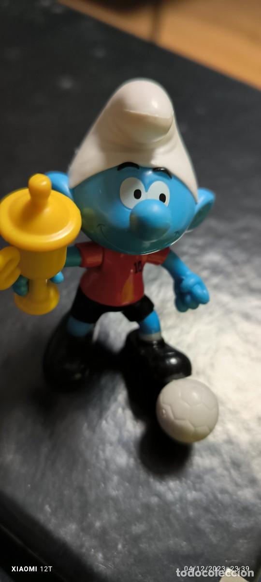 Figuras de Goma y PVC: PITUFO FUTBOLISTA