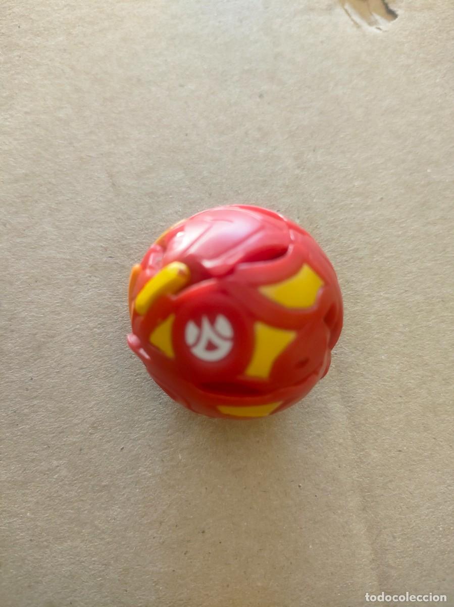 Figuras de goma y PVC: Bakugan - Foto 1