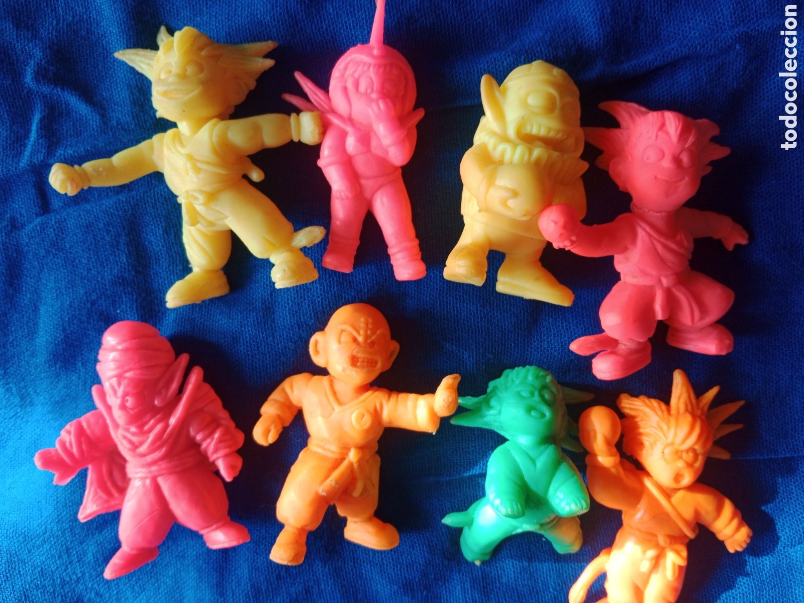 Gummi- und PVC-Figuren: Lote de ocho figuras bola de drag&oacute;n matutano