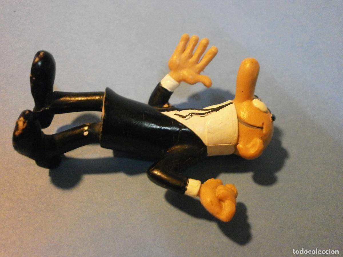 Figuras de goma y PVC: figura mortadelo sin marca - Foto 2