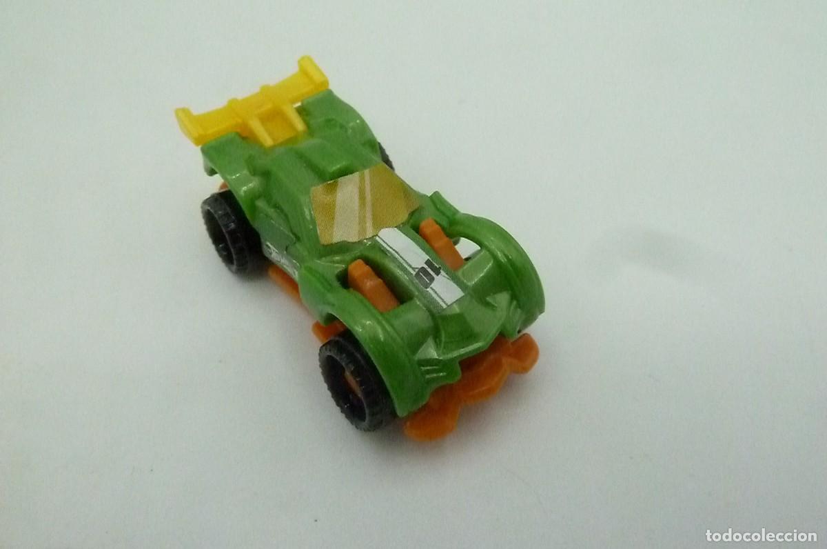Figuras de goma Kinder: Coche Kinder Sorpresa - Foto 3