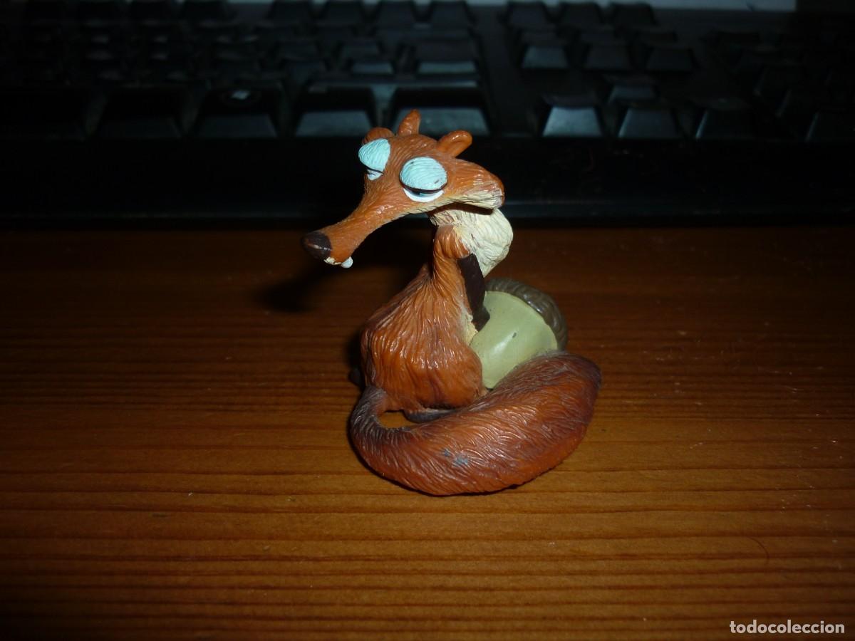 Figuras de goma y PVC: Figura Ice age - FOX 2009 - 5 cm - Foto 1
