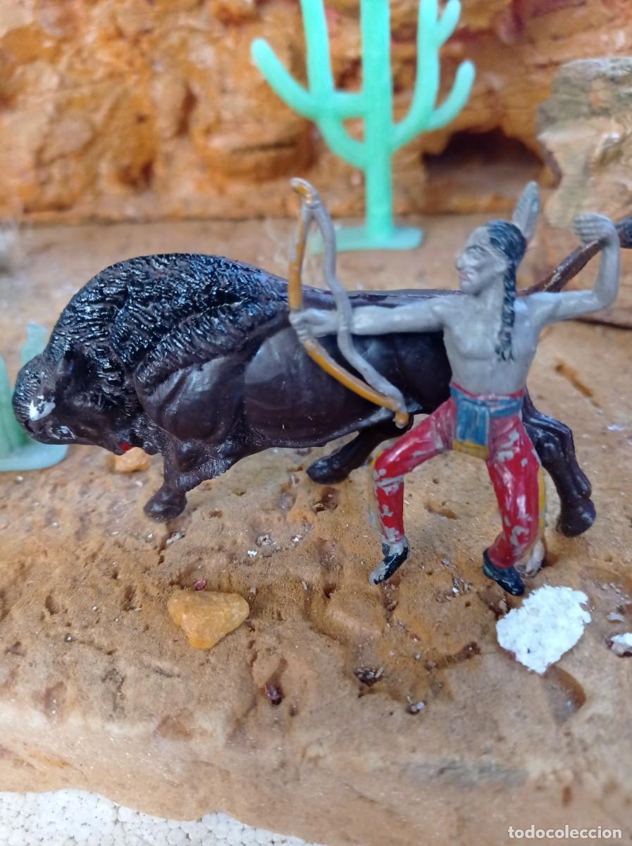 Figuras de goma y PVC: Indio de goma y bisonte - Foto 4