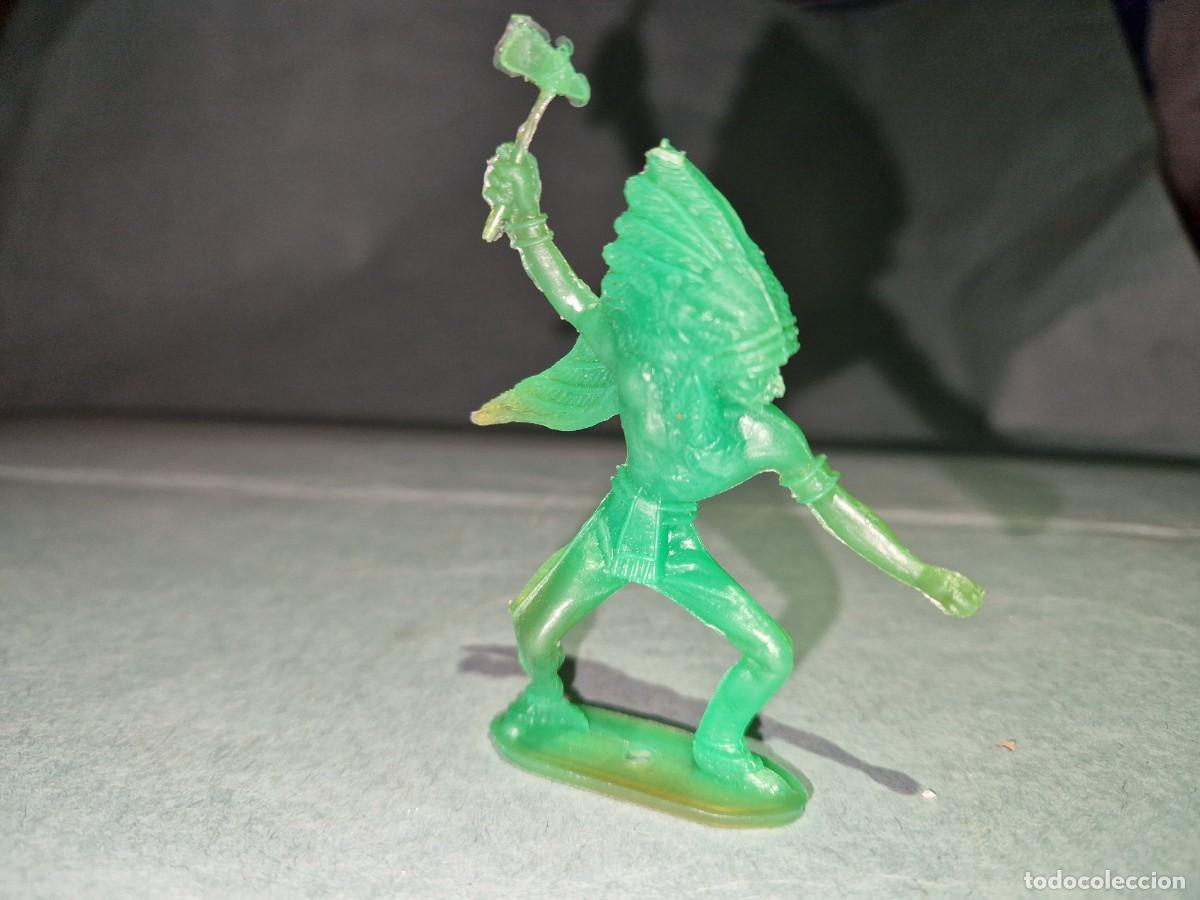 Figuras de goma y PVC: COMANSI INDIO CON HACHA, NUEVO - Foto 1