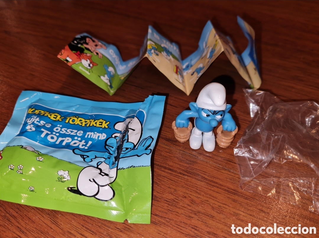 Figuras de Goma y PVC: Figura pvc goma pitufo cubos sobre sorpresa colecci&oacute;n Holanda Peyo 2009 pitufos smurfs mu&ntilde;eco nuevo