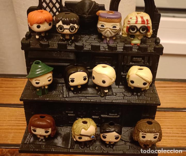 12 mini funkos harry potter kinder - con exposi - Compra venta en