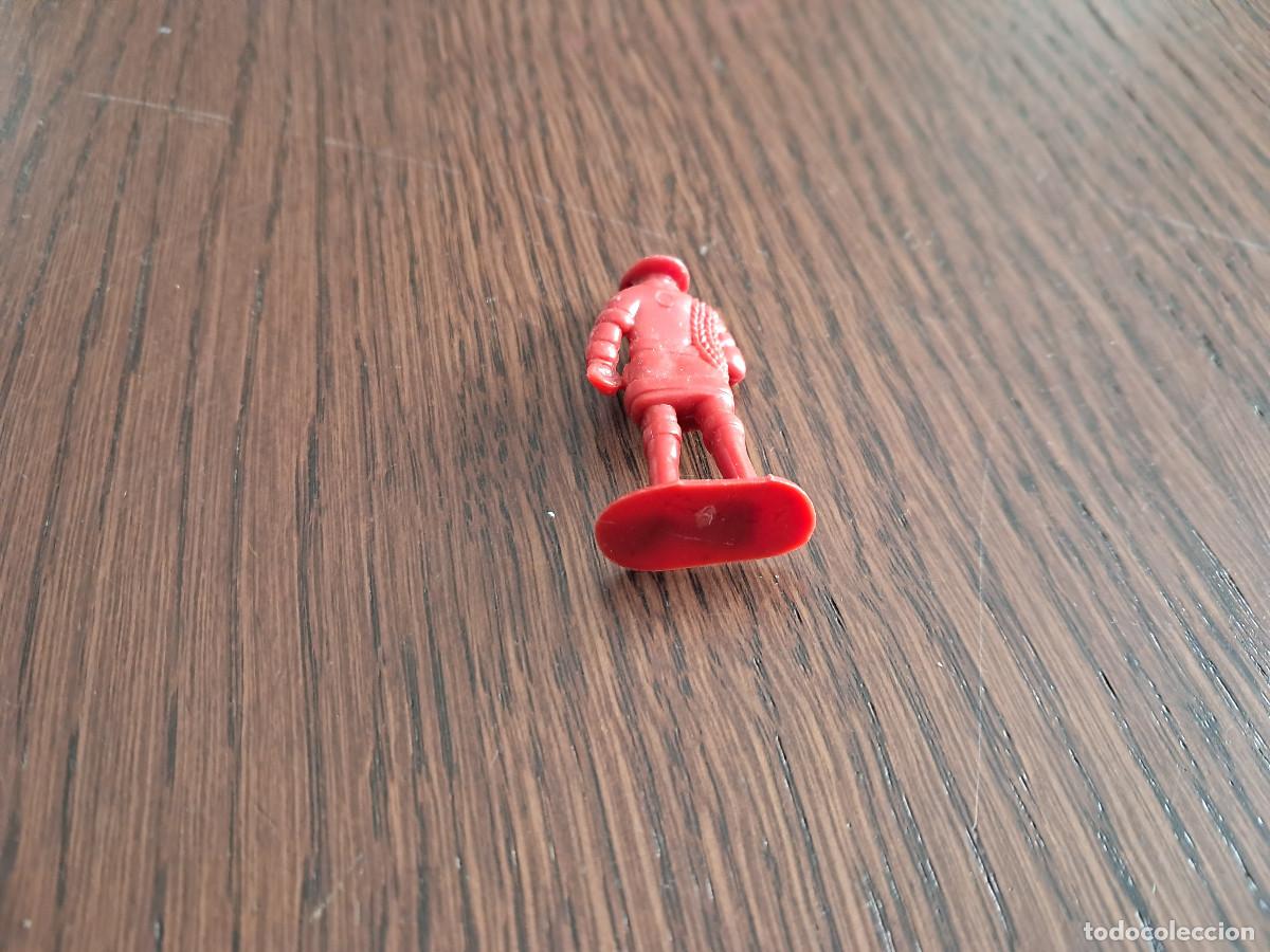 Figuras de goma y PVC: figura de pl&aacute;stico de bombero. - Foto 3