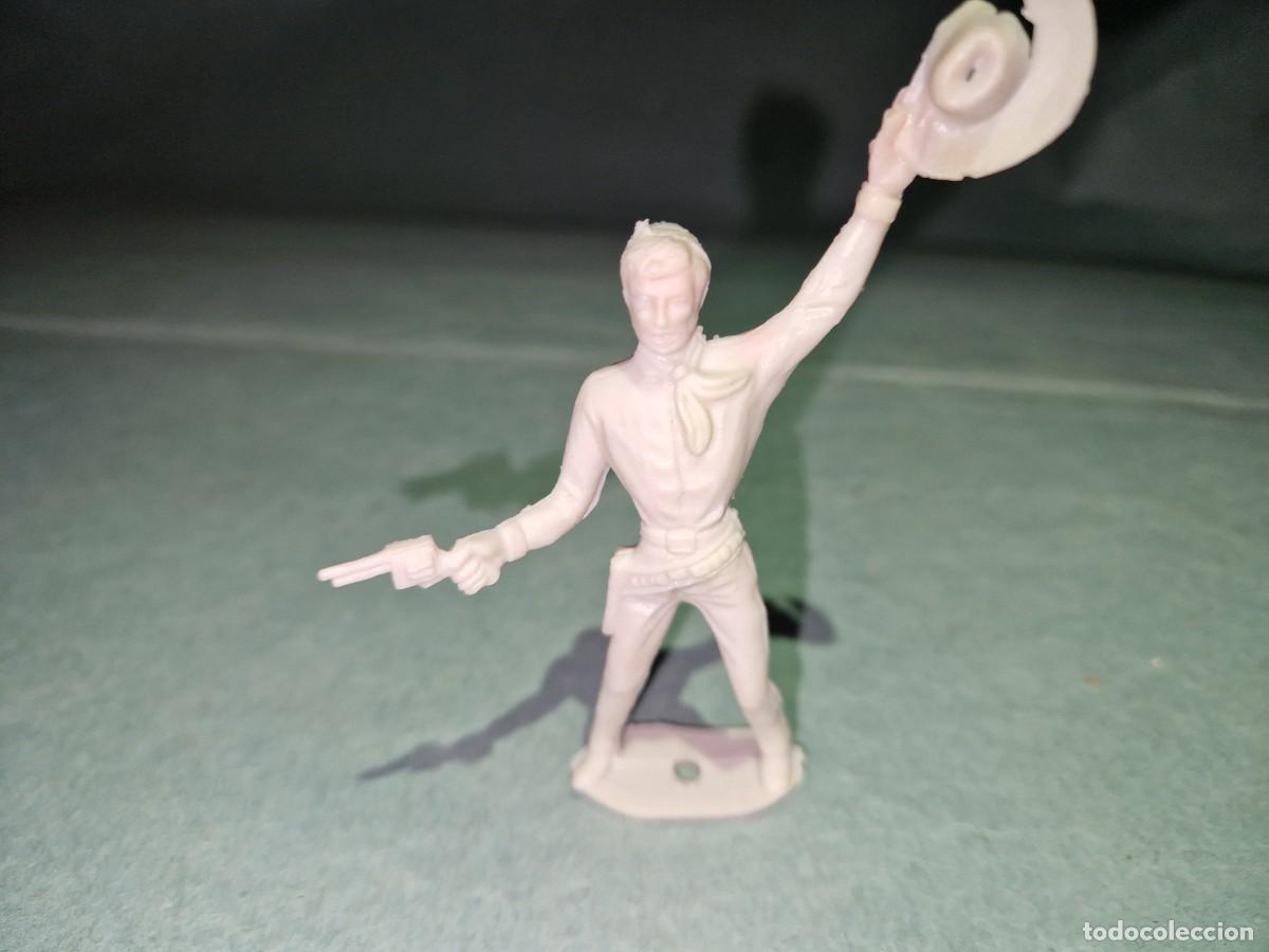 Figuras de goma y PVC: FIGURA DEL OESTE COMANSI SOLDADO - Foto 1