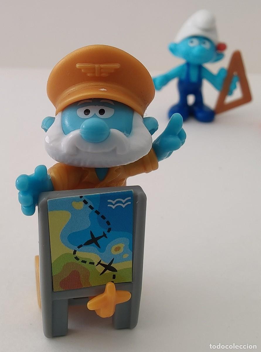 Figuras de goma Kinder: Mu&ntilde;ecos Pitufos Kinder - Foto 2