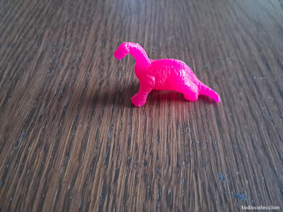 Figuras de goma y PVC: figura de pl&aacute;stico de dinosaurio. - Foto 1