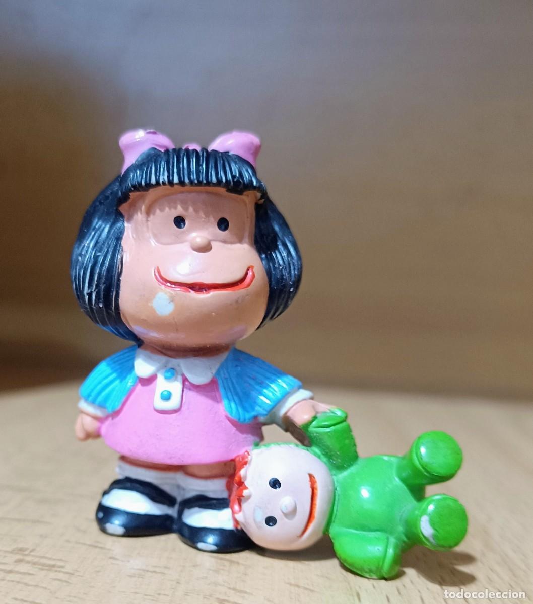Figuras de goma y PVC: Figura de Mafalda - Foto 1