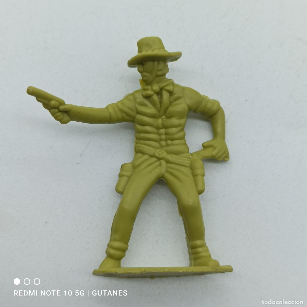 Figuras de goma y PVC: FIGURA VAQUERO VERDE - Foto 1