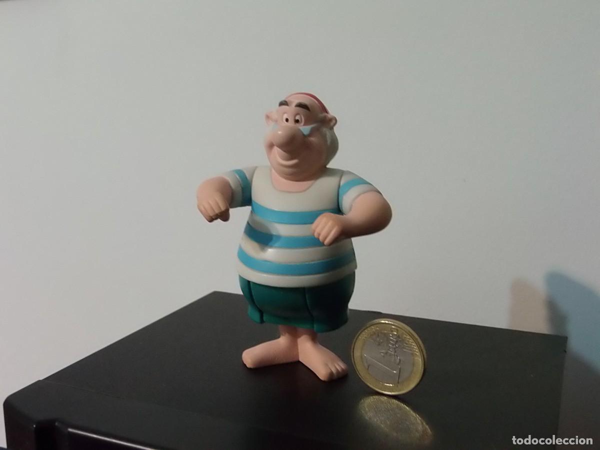 Rubber and PVC Figures: FIGURA MCDONALDS 2002 - MARINERO REGORDETE.