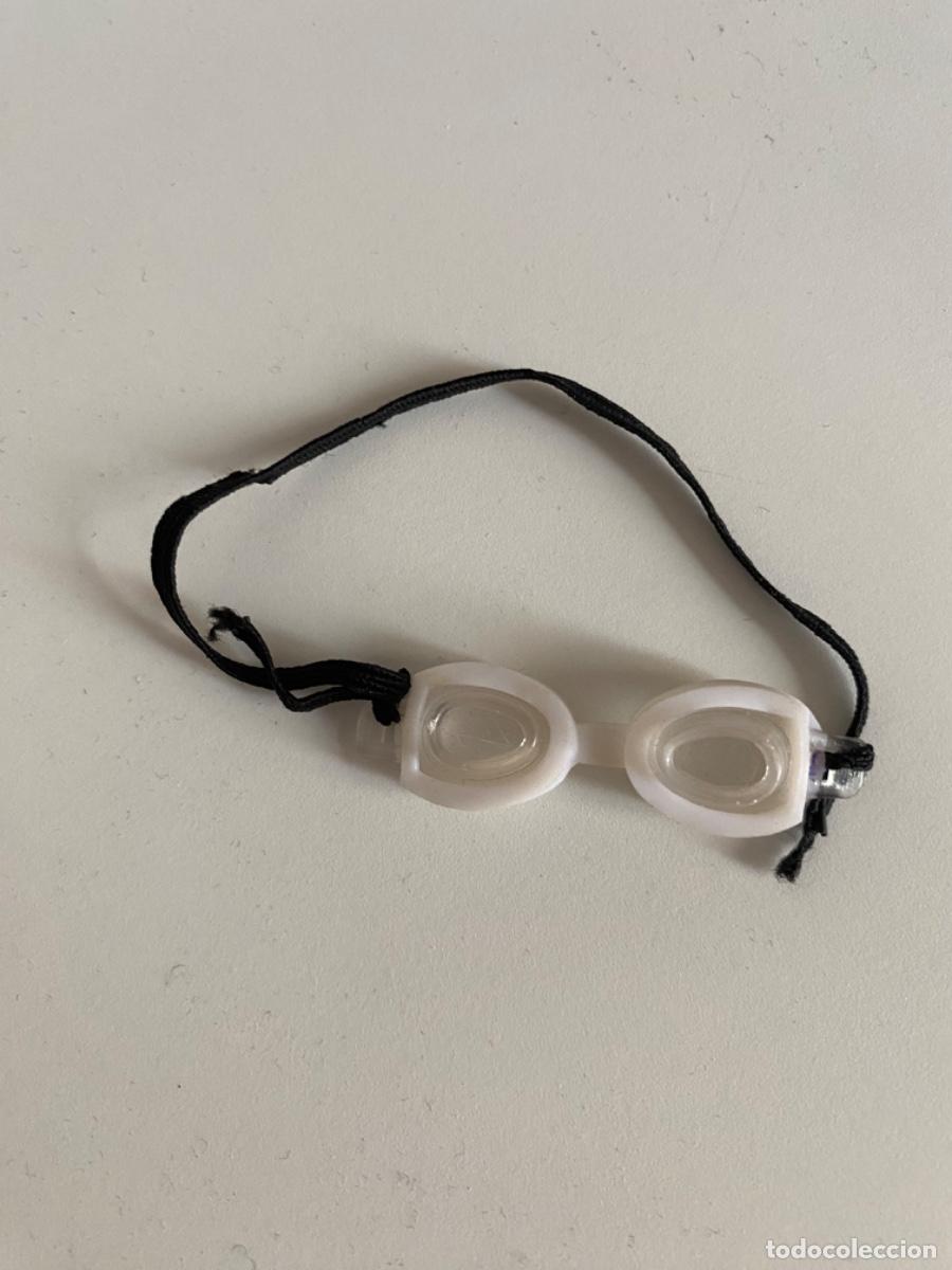 Rubber and PVC Figures: Gafas en miniatura desconozco origen