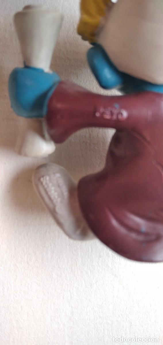 Figuras de goma y PVC: PITUFO-SMURF GRADUADO,PEYO *** - Foto 3