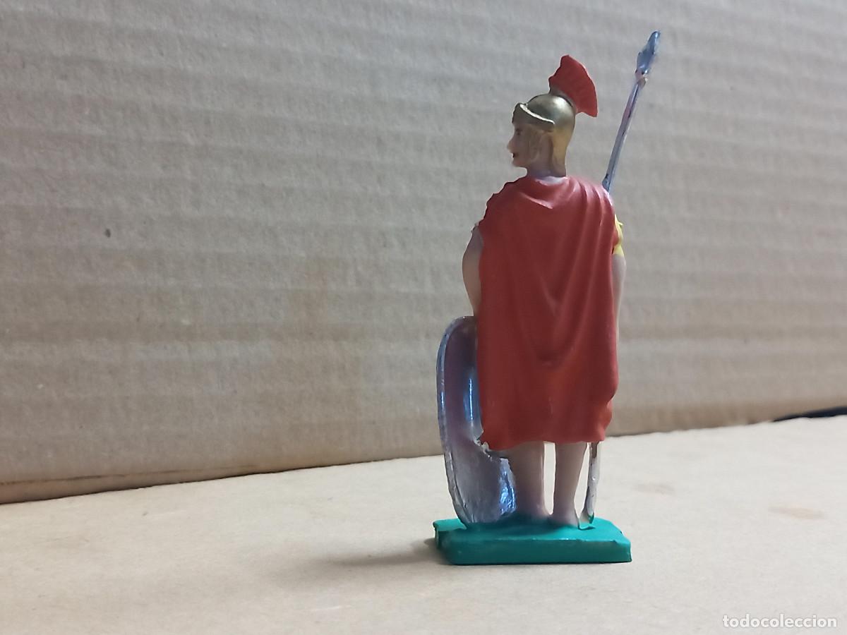 Figuras de goma y PVC: FIGURA DE PL&Aacute;STICO ROMANO OLIVER - Foto 2
