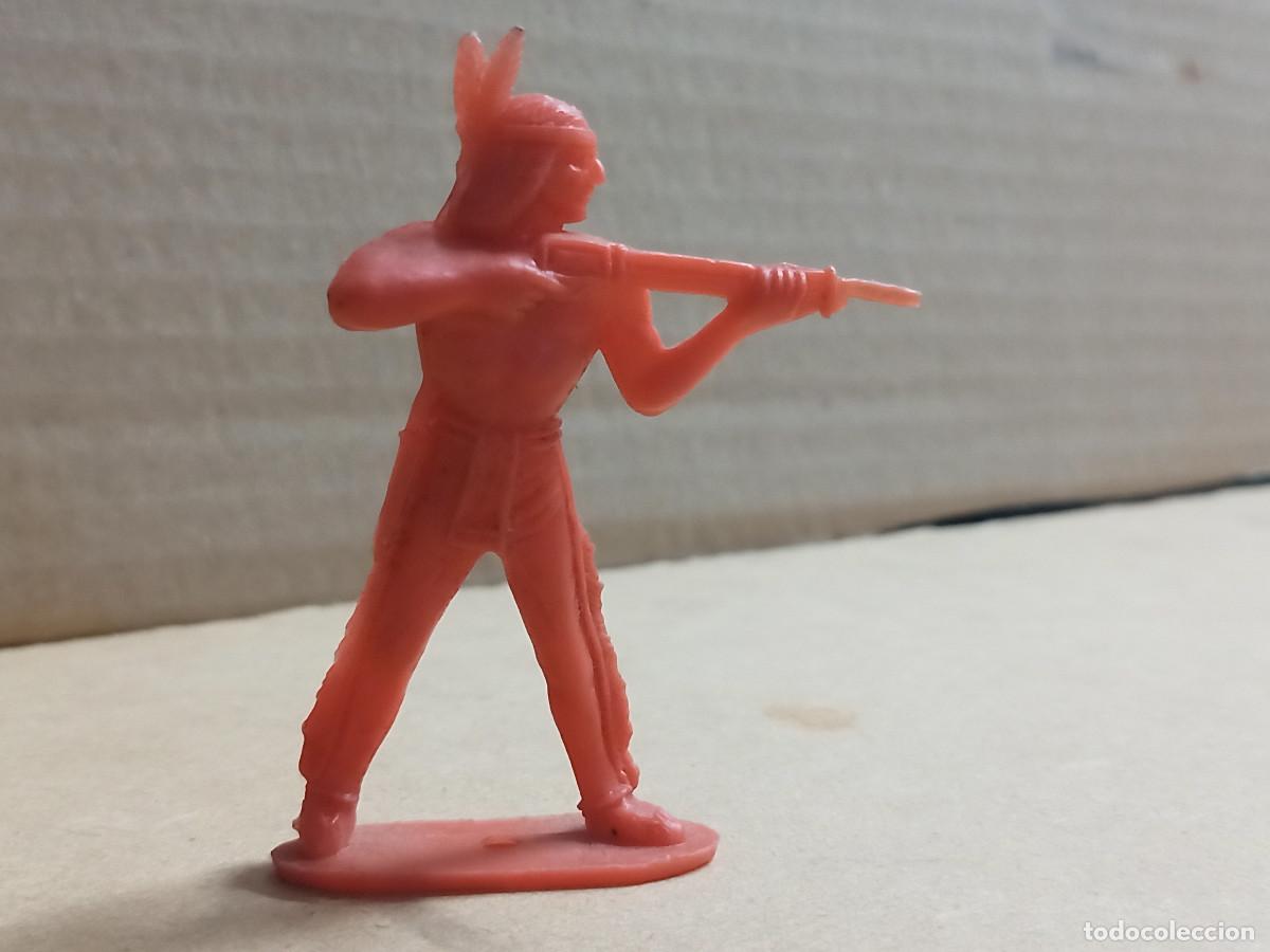 Figuras de goma y PVC: FIGURA DE PL&Aacute;STICO INDIO COMANSI - Foto 1