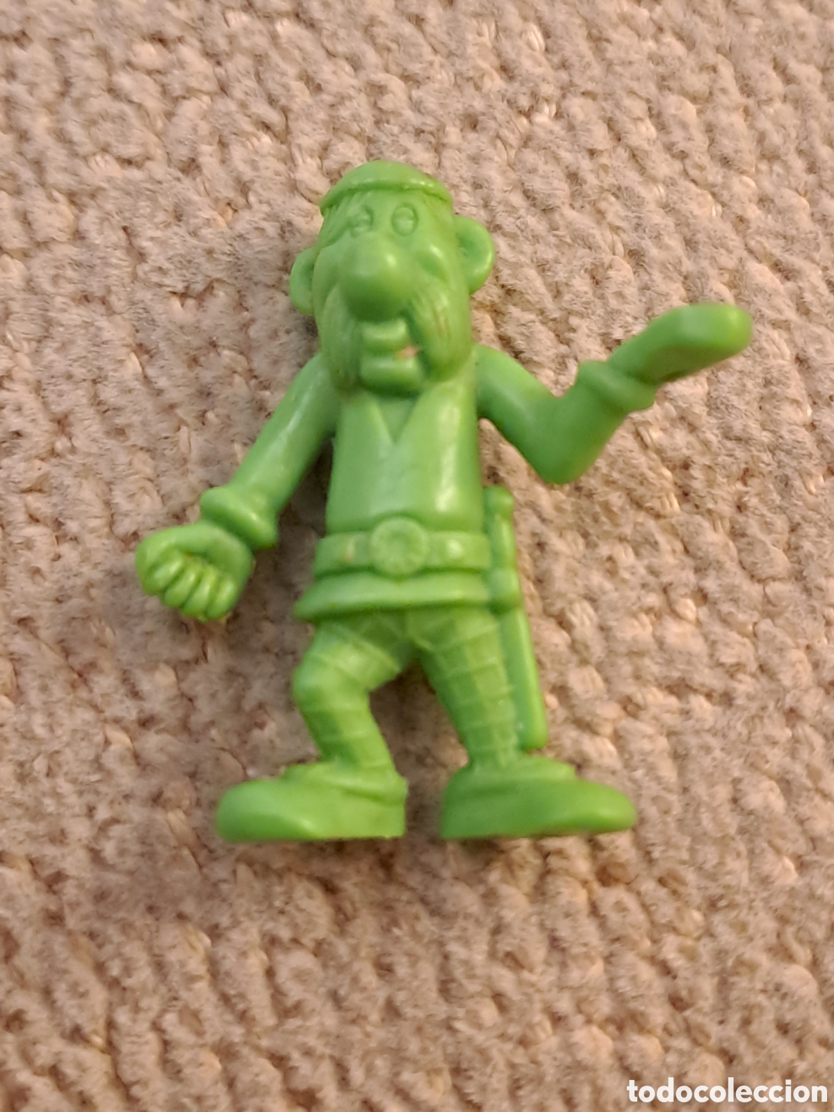 Figuras de goma y PVC: DUNKIN SERIE VERDE AST&Eacute;RIX Y OBELIX - Foto 1