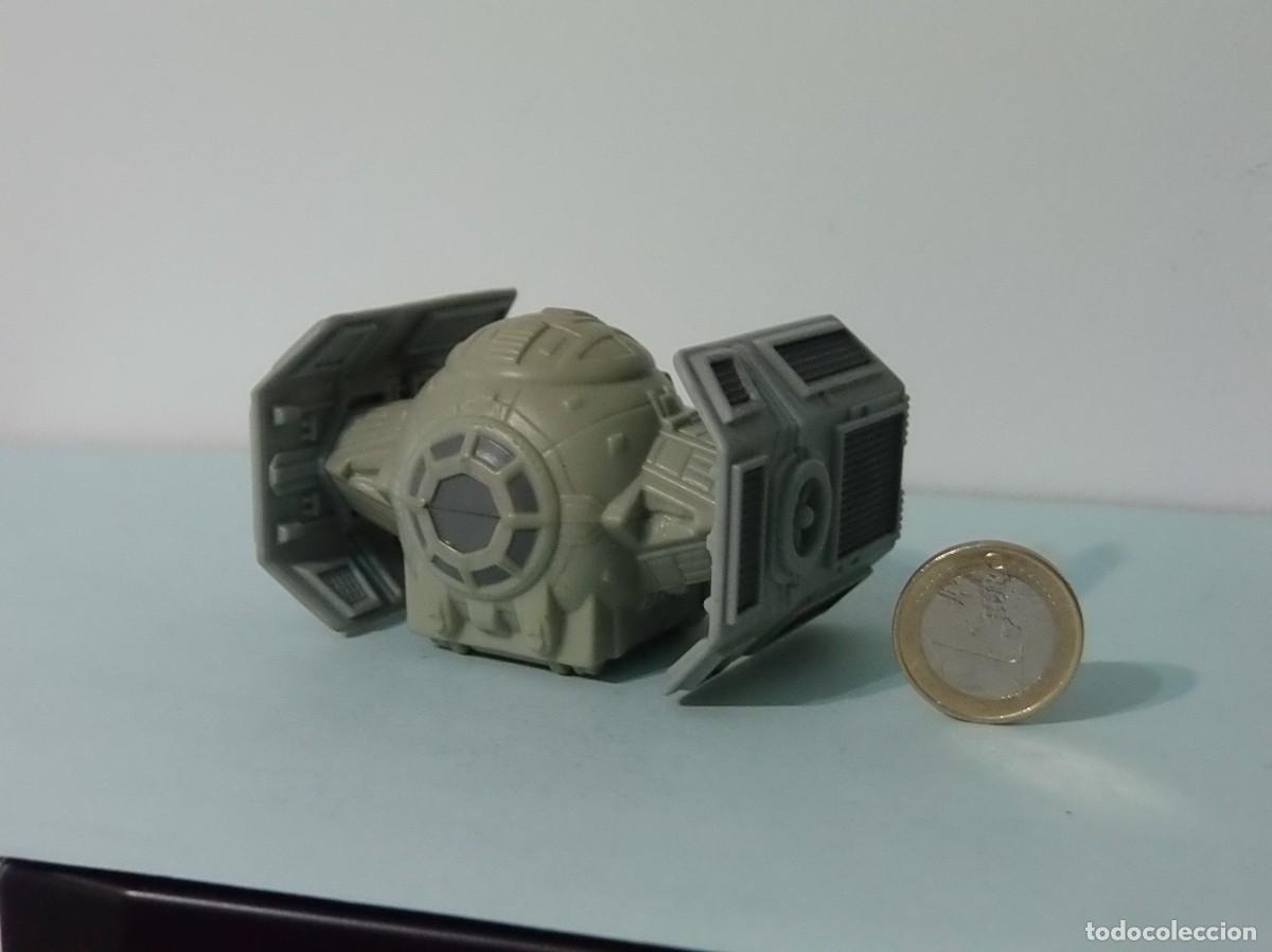 Figuras de goma y PVC: BURGER KING - STAR WARS - NAVE DARTH. - Foto 1