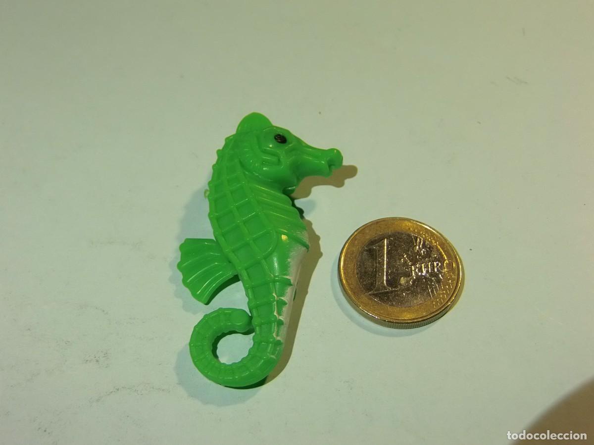 Figuras de goma Kinder: KINDER - CABALLITO DE MAR. - Foto 1