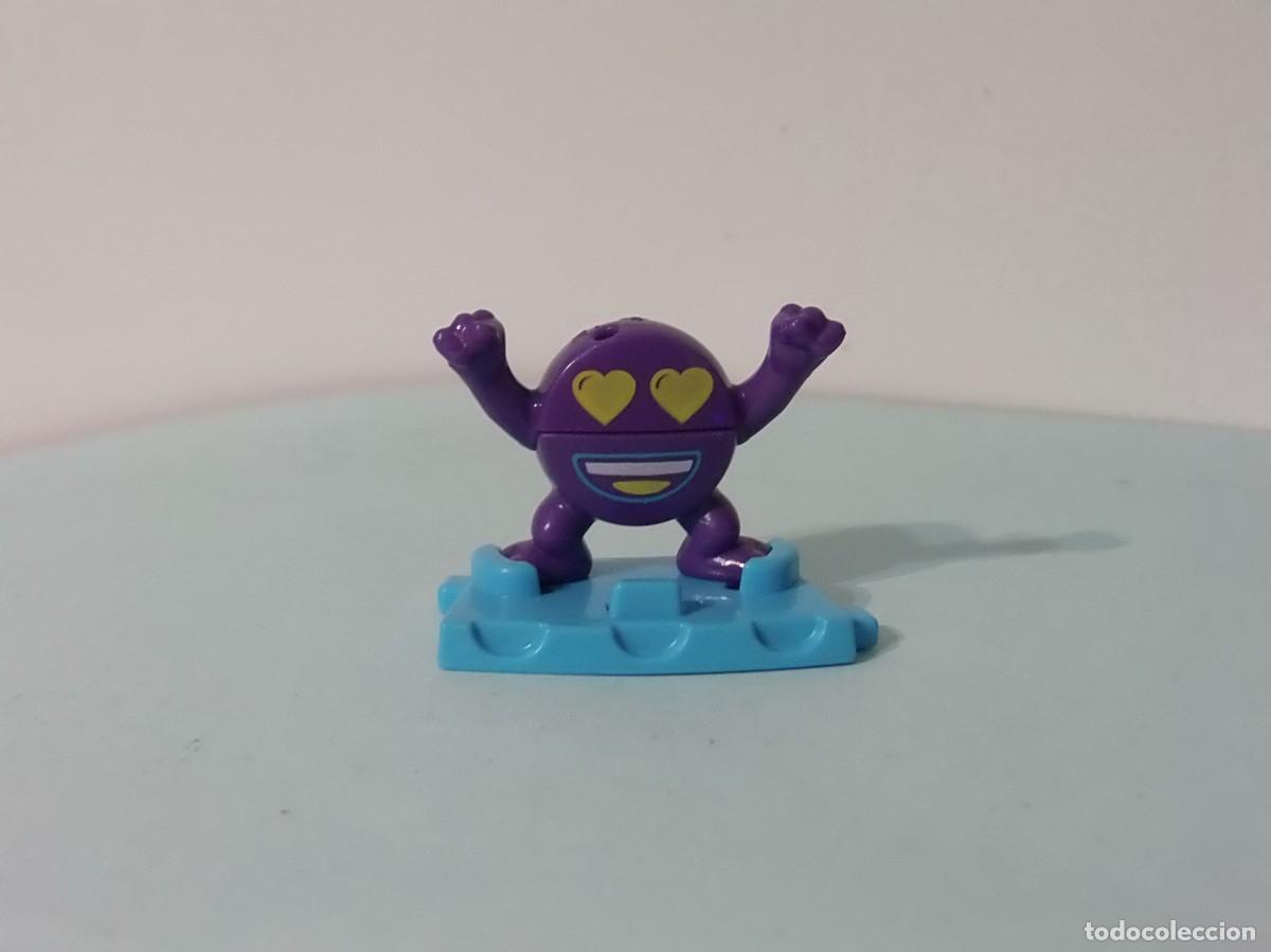 Figuras de goma Kinder: KINDER - EMOJI - AMOR. - Foto 1