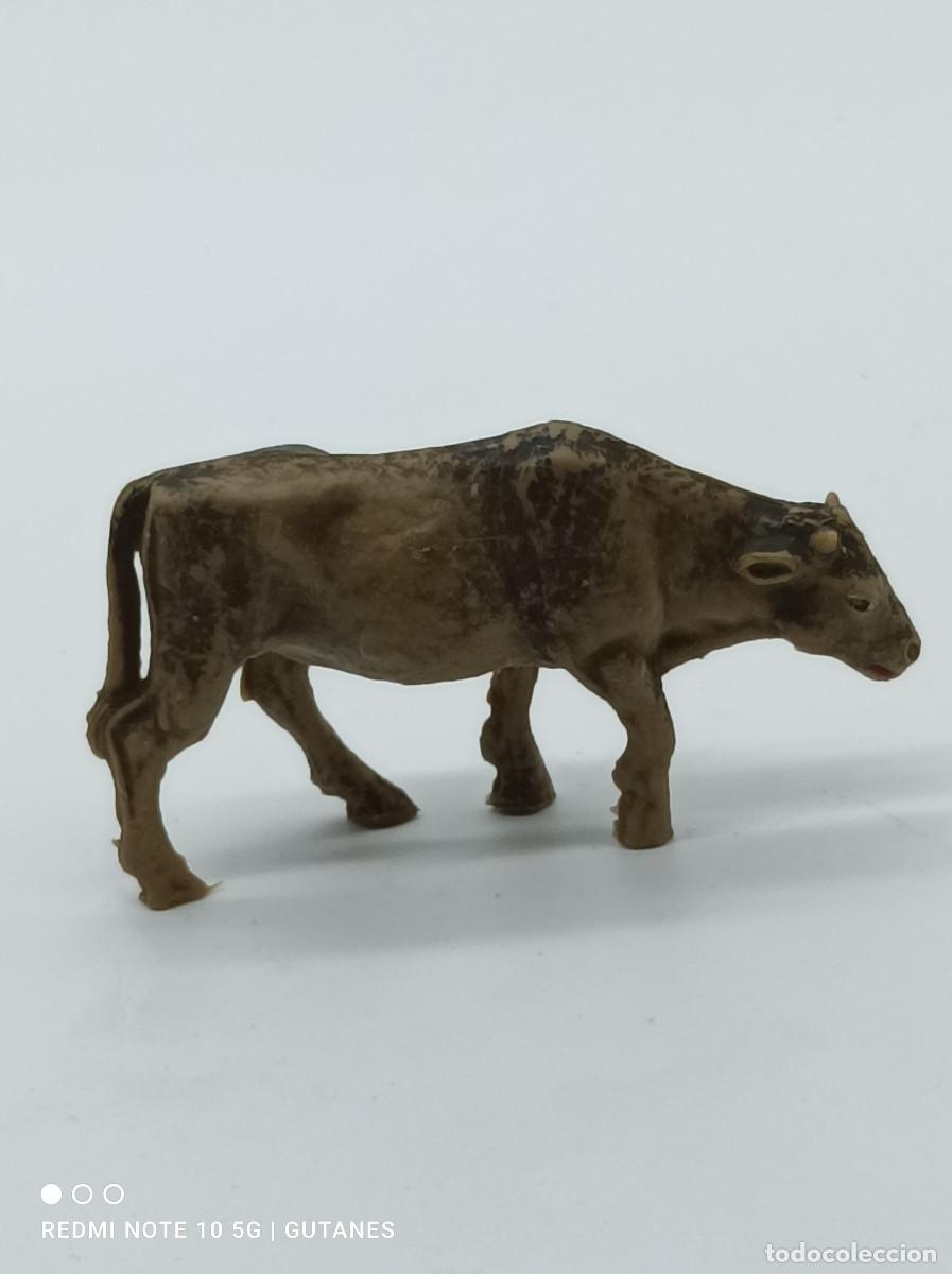 Figuras de goma y PVC: FIGURA PVC VACA - Foto 2