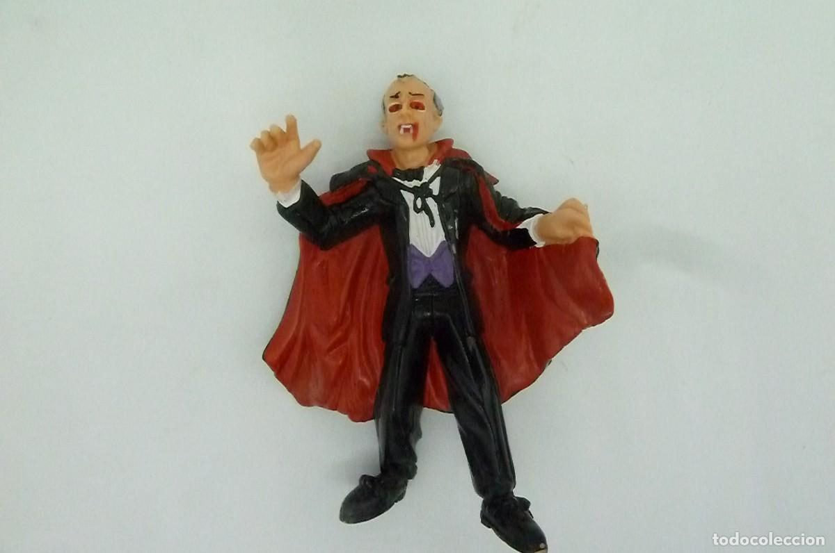 Figuras de goma y PVC: Figura Dr&aacute;cula. Yolanda 1992 - Foto 4