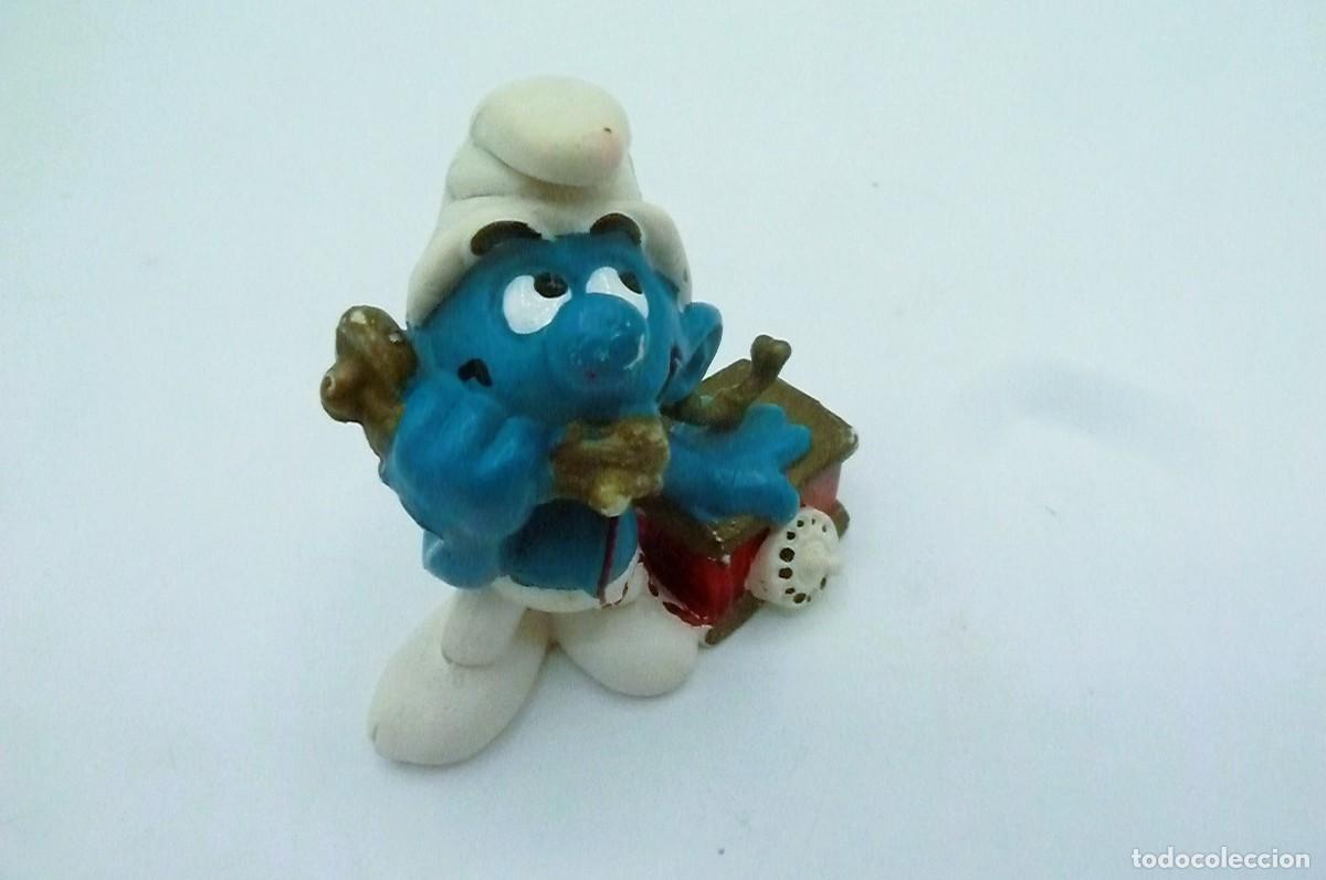 Figuras de goma y PVC: Pitufo con tel&eacute;fono. Schleich 1980 - Foto 1