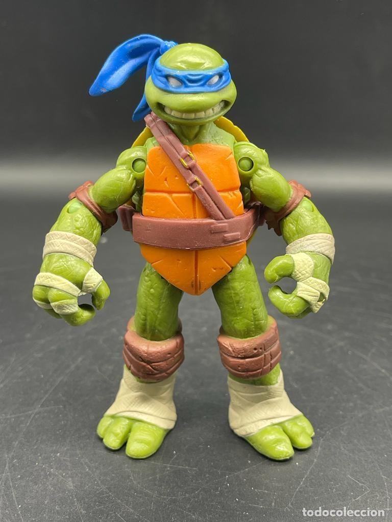 Figuras de goma y PVC: TORTUGA NINJA LEONARDO 2012 - Foto 2